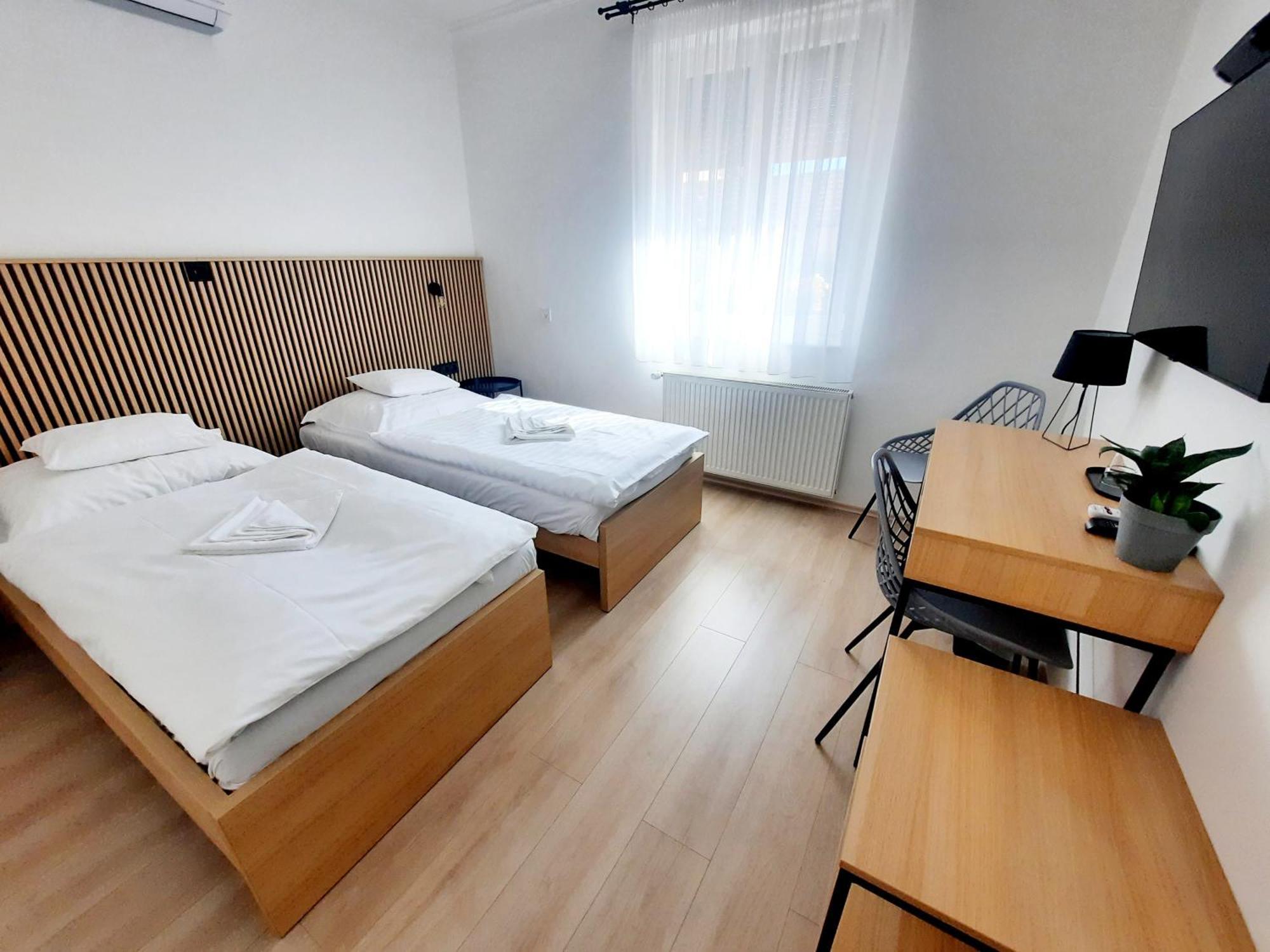 Sovirag Termal Panzio Otel Hajdúnánás Dış mekan fotoğraf