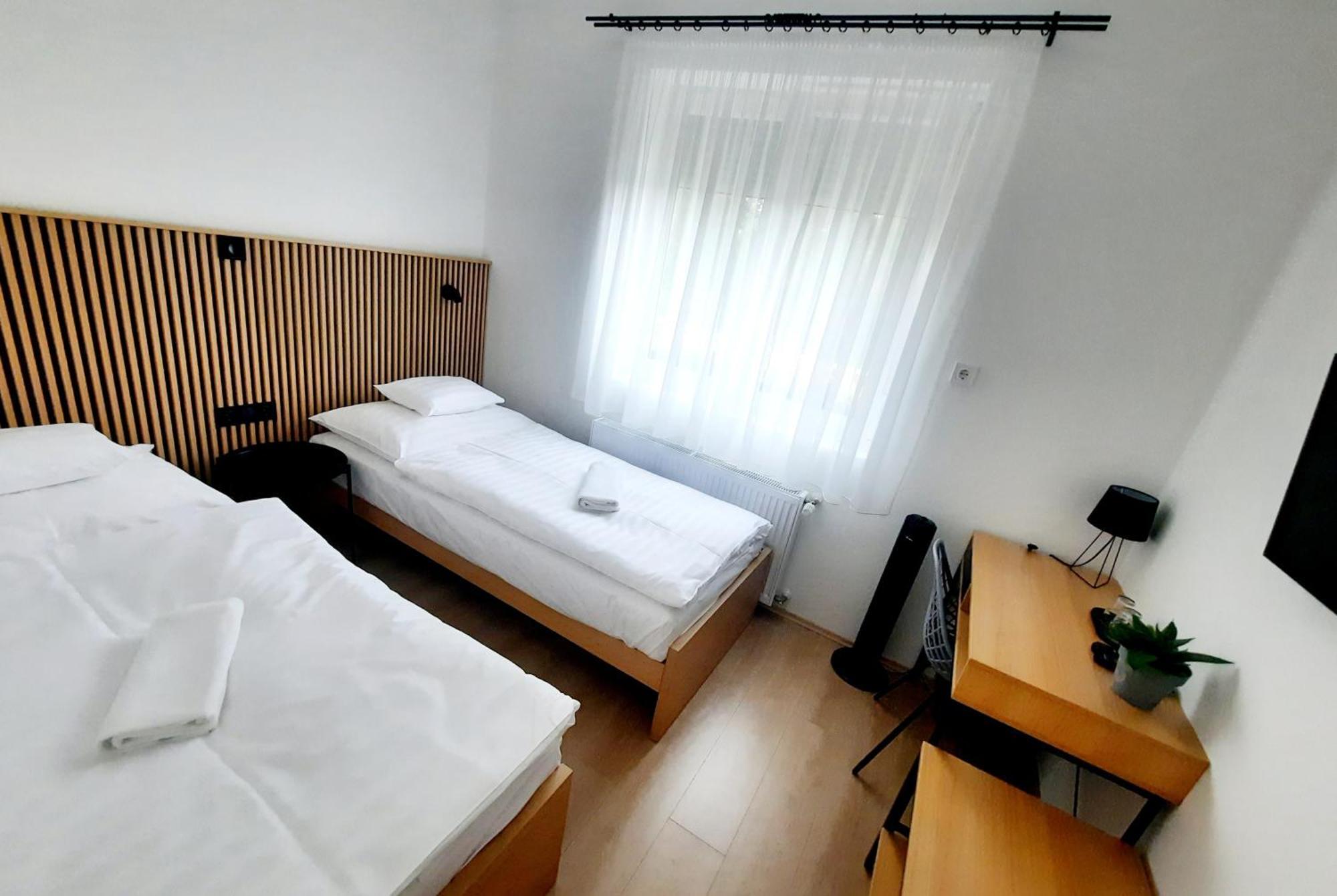 Sovirag Termal Panzio Otel Hajdúnánás Dış mekan fotoğraf